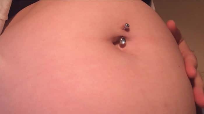 [Manyvids] Swollenbellygirl - 6 Farting Compilation 2