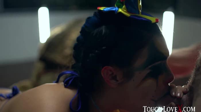 [AI Frames][ToughLoveX] Violet Starr - Jokerx (2160p)(60fps)(x265) 2