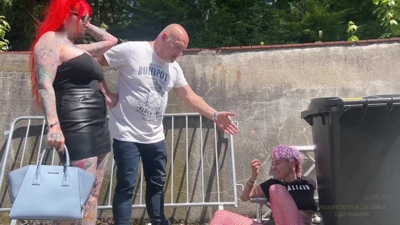 AliceD Bitchcraft - Herzlich pervers mit Cat-Coxx und Egon-Kowalski 1