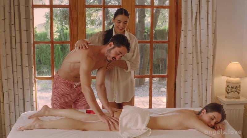 AngelsLove 24 11 27 Liz Ocean And Milan Cheek Ecstatic Touch FullHD MP4-P2P 28