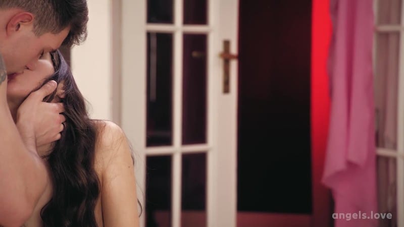 AngelsLove 25/04/10 Vixi Rafi And Luna Bbunny Lust Worship FullHD MP4-P2P 3