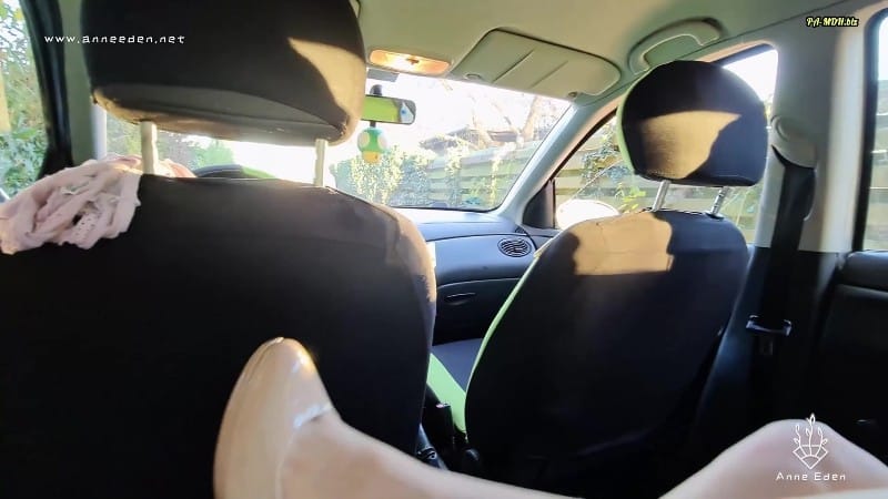 Anne-Eden - Brazener Rucksitz Fick in der Stadt 2