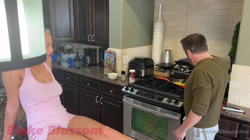 Blake Blossom - blakeblossomfree - 2025-03-07 - Breakfast Femdom 4