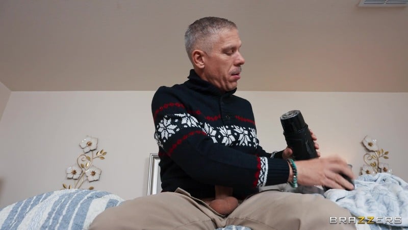 [BrazzersExxtra | Brazzers] 25/12/19 Ashlyn Angel Dilf Feeds Her His Load And Its A Wrap FullHD 1