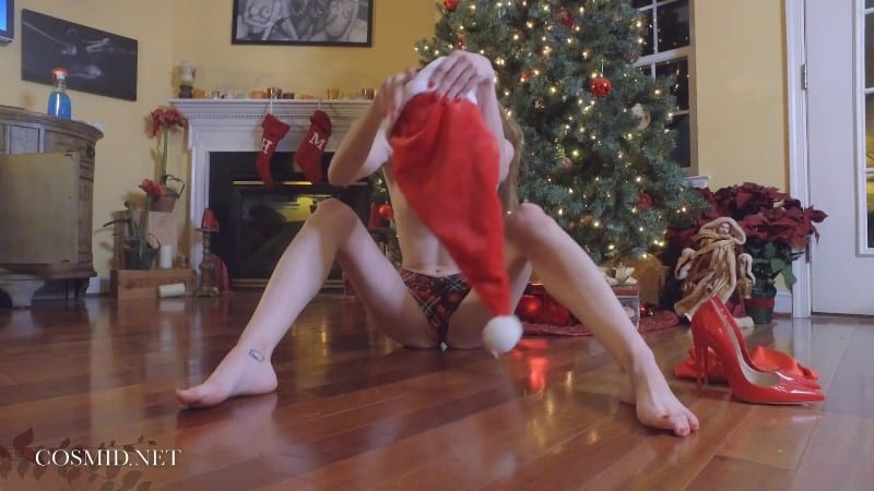 Cosmid 25/11/21 Roxy Chamberlain FullHD 2