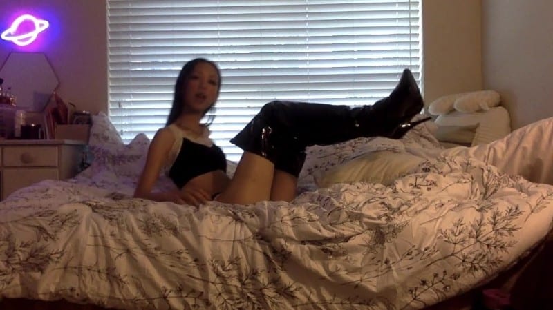 DaddyAstrid - Boot Bitch 5