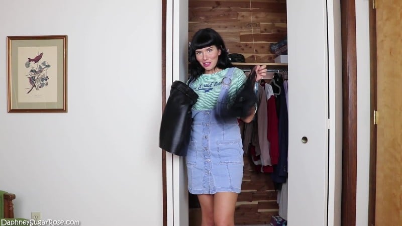 Daphney Rose - Magic Cape Vampire Transformation 29