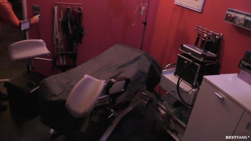 Domina Lady Susan - Slave Is Being Prepared 15