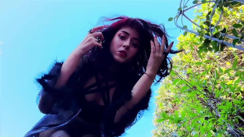 EnchantrixV - Giantess Humbles Tiny Arrogant Man 3