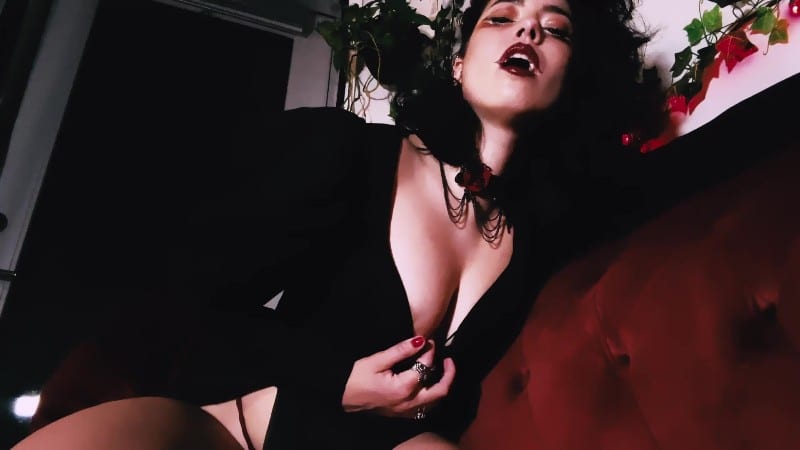 EnchantrixV - Vampire Draining I'llusion 5