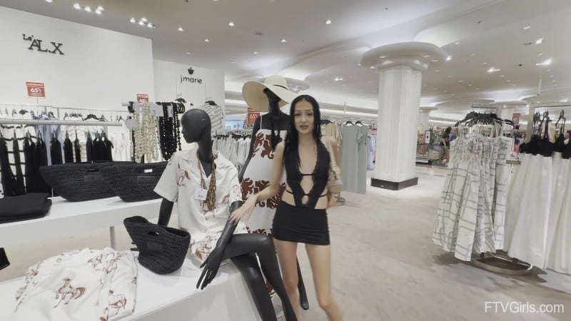 FTVGirls 25/11/23 Kourtney Everything First Time FullHD 13