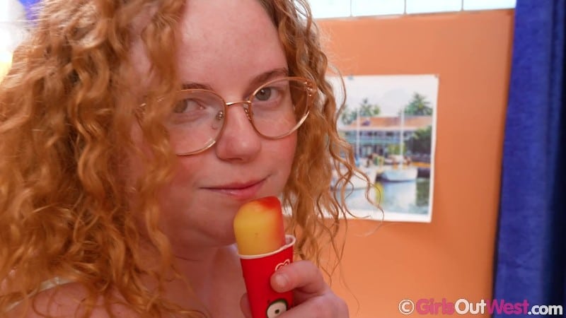 GirlsOutWest 25/12/19 Lizzy FullHD 7