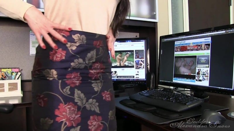 Goddess Alexandra Snow - Watching Gay Porn At Work 4