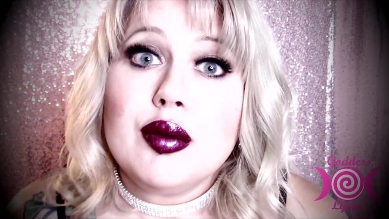 Goddess Lycia Fetish Queen - Sweet Lipstick Tease 5