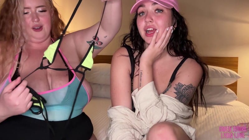 Gwen Adora - Welcome to Sissy Beach 5