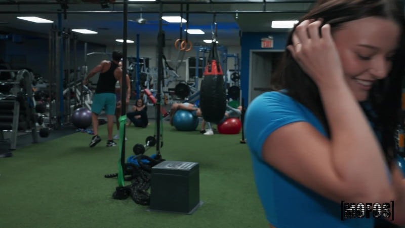 HesGotRizz 25/12/06 Kloe Love And Zeriah Spin Class Pickup FullHD 3