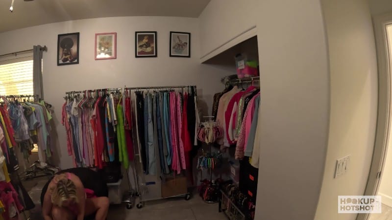 HookupHotshot 25/11/07 Episode 443 Tiffani Madison Anal BTS 4k 2