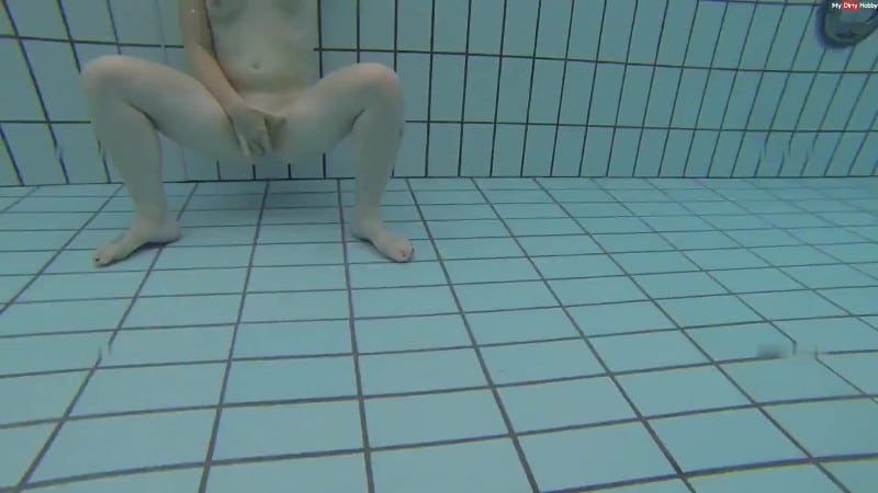 HornyRoxy - Teuflisch versaut 3