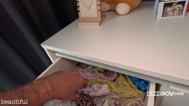 ILovePOV 25/12/15 ImMayBee Seduced By My Naughty Neighbor FullHD 2