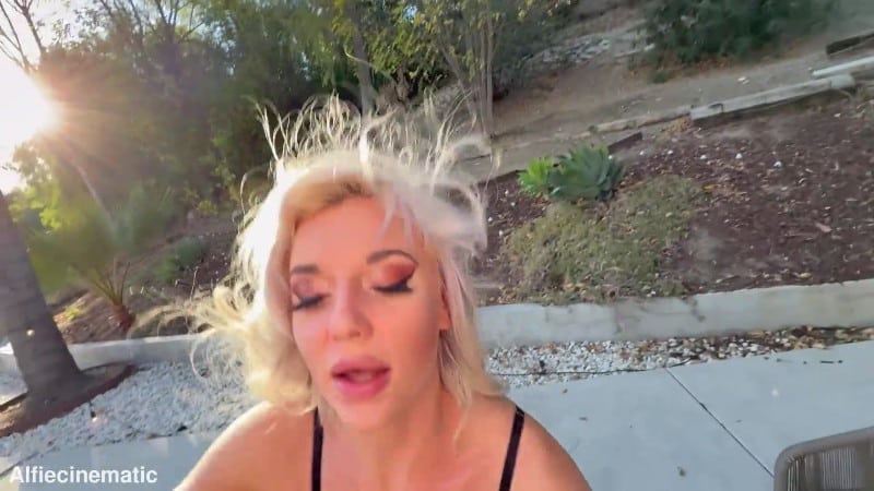 JayJayPink - VERDAMMT SEXY UND GEIL - Outdoor im Urlaub vom USA Pornstar gefickt 7