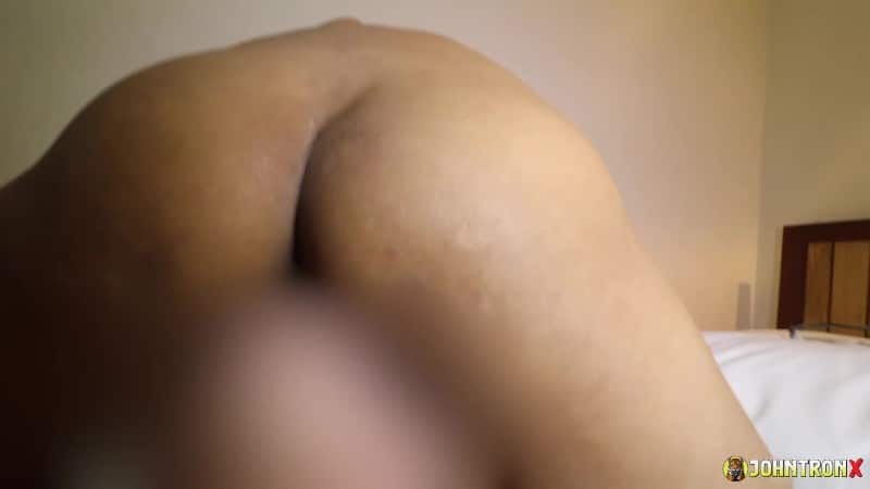 JohnTronX 22 04 16 Tata FullHD 3