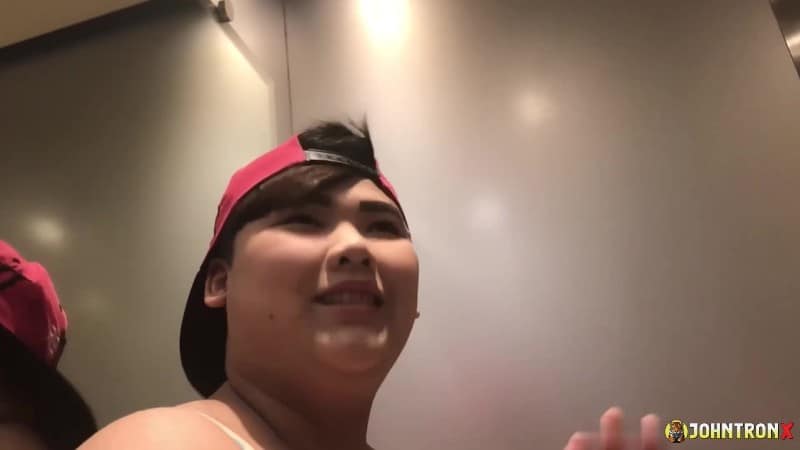 JohnTronX 23 03 06 Khingkhing FullHD 21