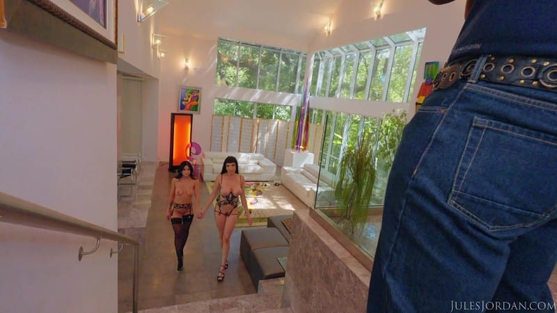 JulesJordan 25/08/23 Little Puck And Alexa Chains Lexington Steeles BBC Takeover FullHD MP4-P2P 2