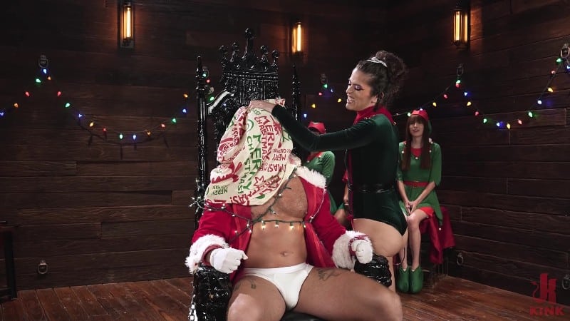 Kink - Divided We Beg United We Peg - Victoria Voxxx 1