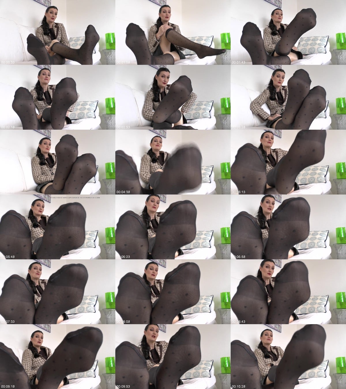 Lady Victoria Valente - Spicy Foot Scents Sniffing Afternoon with Stepmother Sniffing Stinky 6