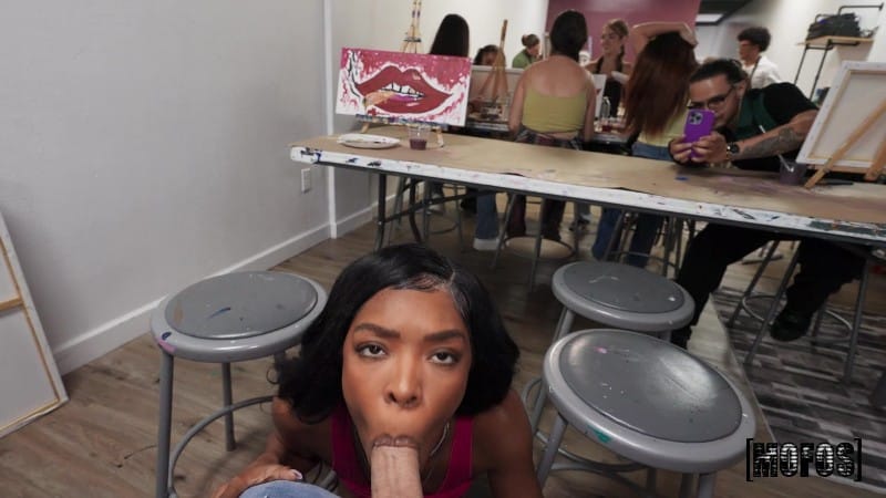 [LetsPostIt | Mofos] 25/12/21 Munro Blaxxx Painting Class Ass FullHD 4