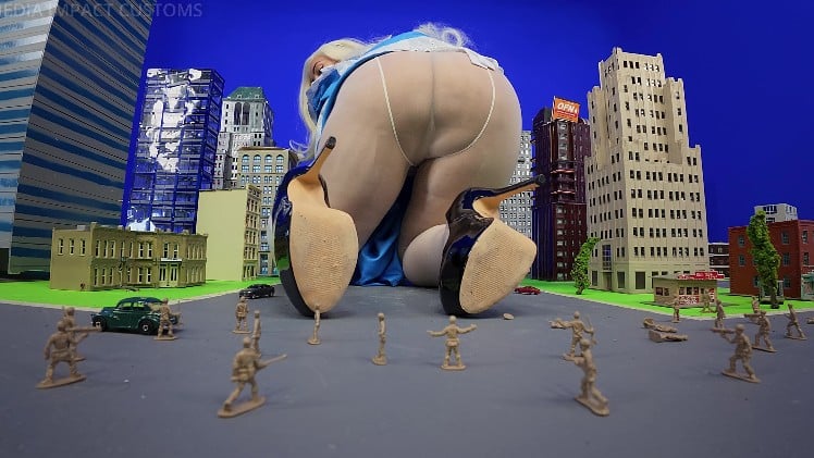 Media Impact Customs - Alice In Pleasureland Sahrye Growth Cosplay Giantess Attacks City 4