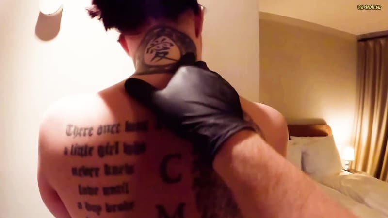 MissAlessaMilano - User im Hotel besucht - Er will mich nur Fingern bis zum Orgasmus 2