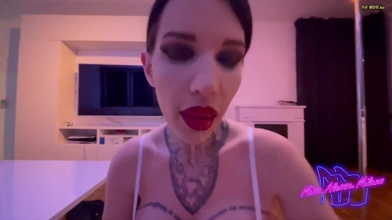 MissAlessaMilano - Wette Verloren mit Mitbewohner - Deepthroat 3