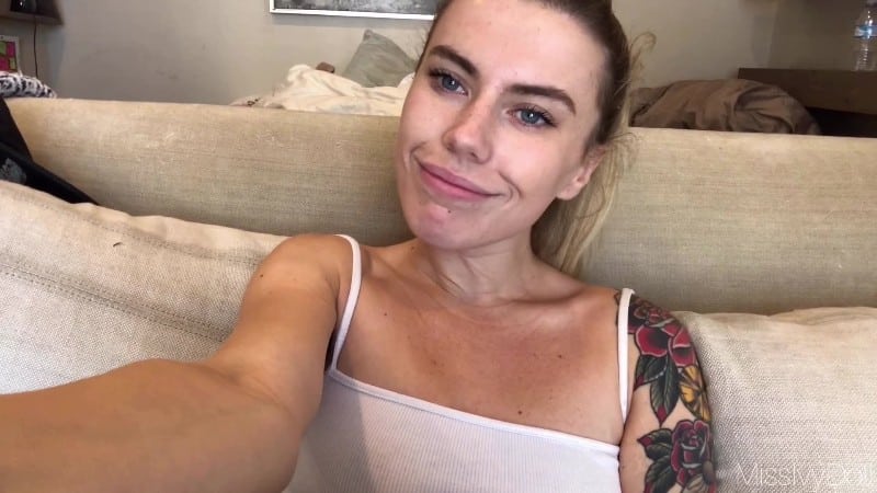 MissIvyDoll - 5 Minute Cum Eating Instructions 2