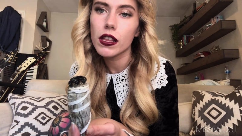 MissIvyDoll - Witch Spell Turns You into a Beta Male 3