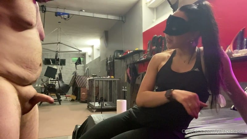 Mistress Gaia - Gaia Padrona In Scene - Lick My Sweaty 3
