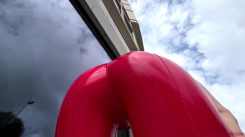 My Latex Baby - Eugenia - Perfect Brunette In Red 5