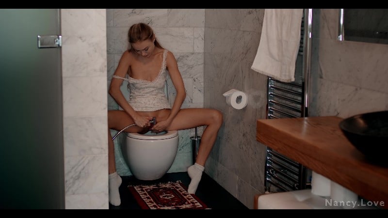 NancyLove 24 10 01 Nancy A Gentle Caress 4k MP4-P2P 7