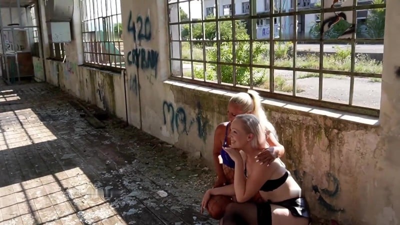 Nicix-Fetish - Blowjob als Deal fur Werkschutz Kommen wir damit durch 15