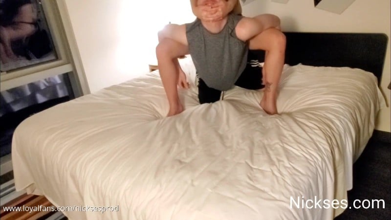 Nicksesprod - Nickses Productions - Queen Riots Scissor Toy 4