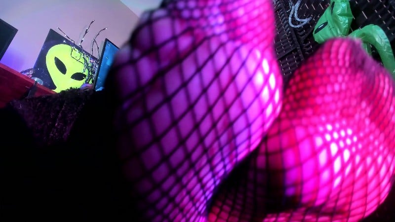 Petite Mercy - Fishnet Foot Soles 3