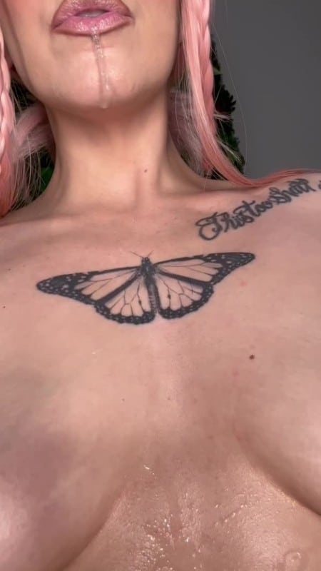 PrincessVenice - Spit fetish 5