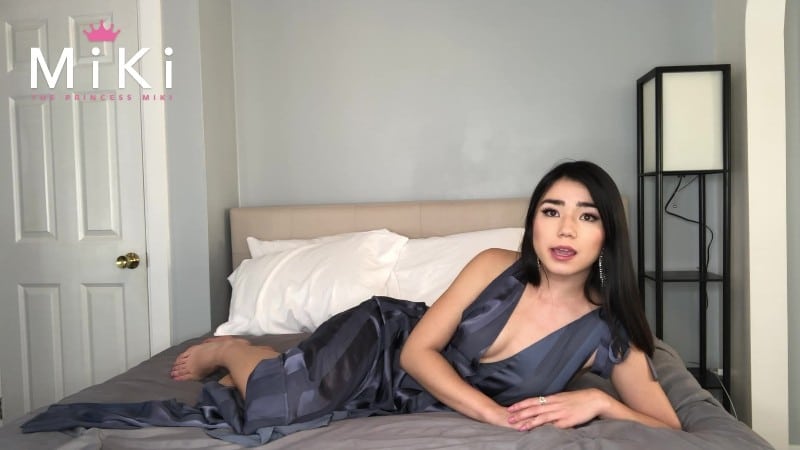 Princess Miki - Welcome home slave - Footworship 4