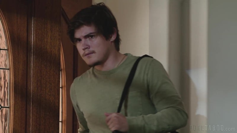 PureTaboo 25/12/16 Charlotte Sins Camgirls Dilemma FullHD 11