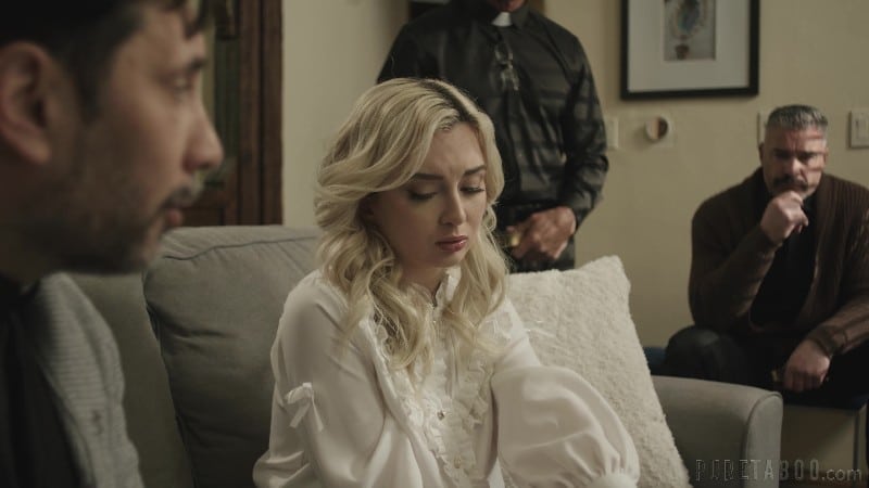 PureTaboo 25/12/23 Lexi Lore 4k 1