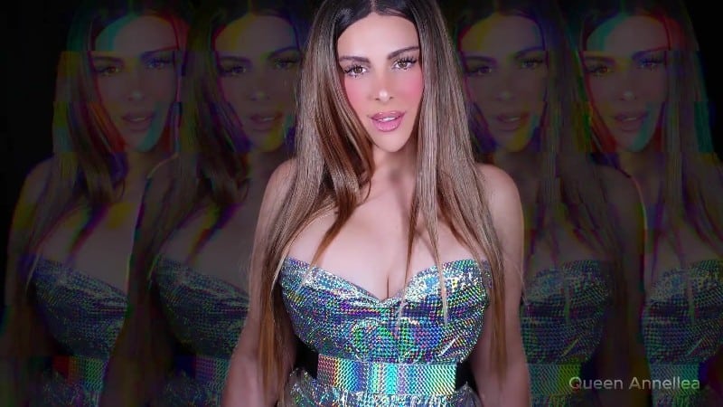 QueenAnnellea - Devotion 3