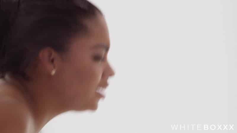 TheWhiteBoxxx 23 09 24 Sofi Vega FullHD 5