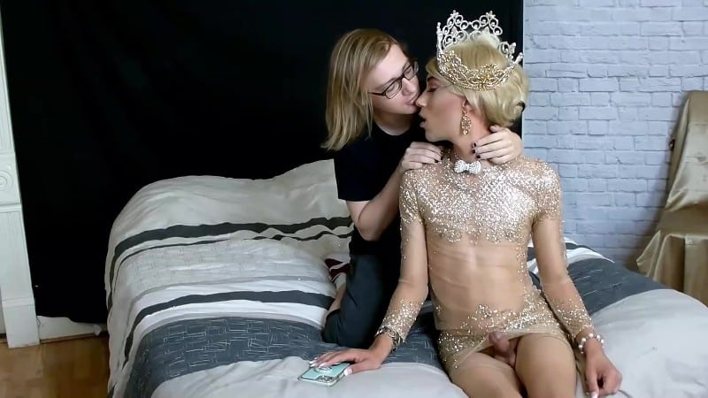 Tia Tizzianni - ALEXA Pageant Winner FUCKS and BLOWS BF 2