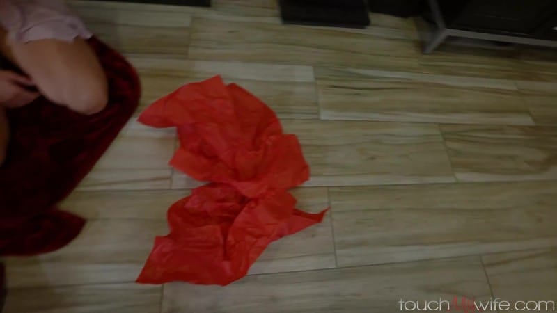 TouchMyWife 23 12 22 Bree Brooks Wifey Gifts Me The Perfect Gift FullHD 18