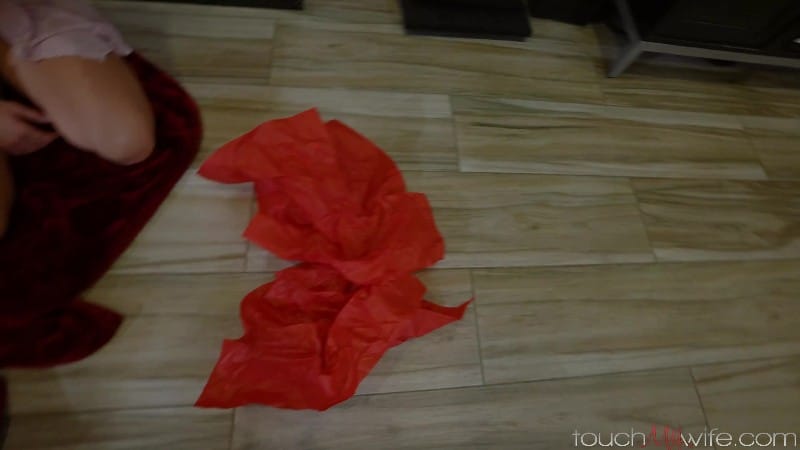 TouchMyWife 23 12 22 Bree Brooks Wifey Gifts Me The Perfect Gift 4k 1